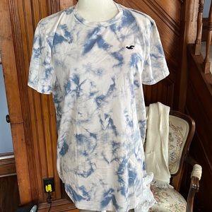 Hollister Tiedyed Blue and White Teeshirt Sz L